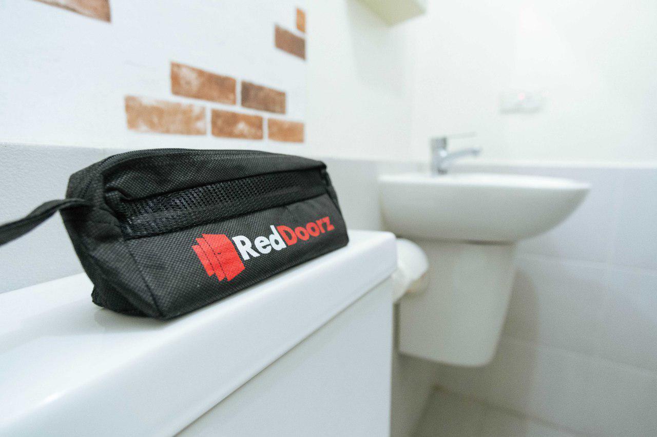 RedDoorz @ University Belt Manila Zewnętrze zdjęcie